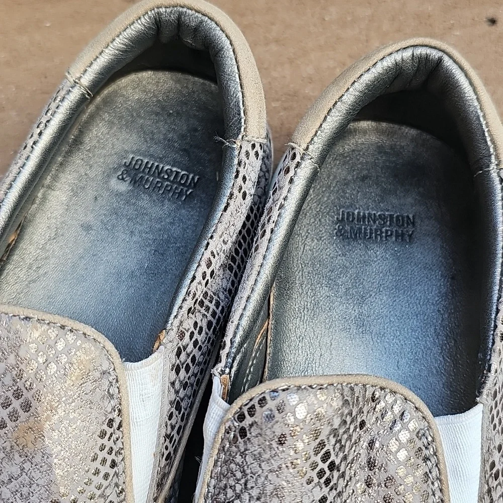 Johnston & Murphy Elaine Metallic Snakeprint Suede Slip-on Loafers 8